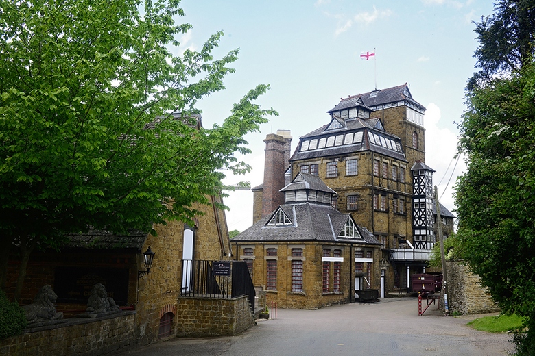 Hook Norton Brewery & Museum  History, Photos & Visiting Information