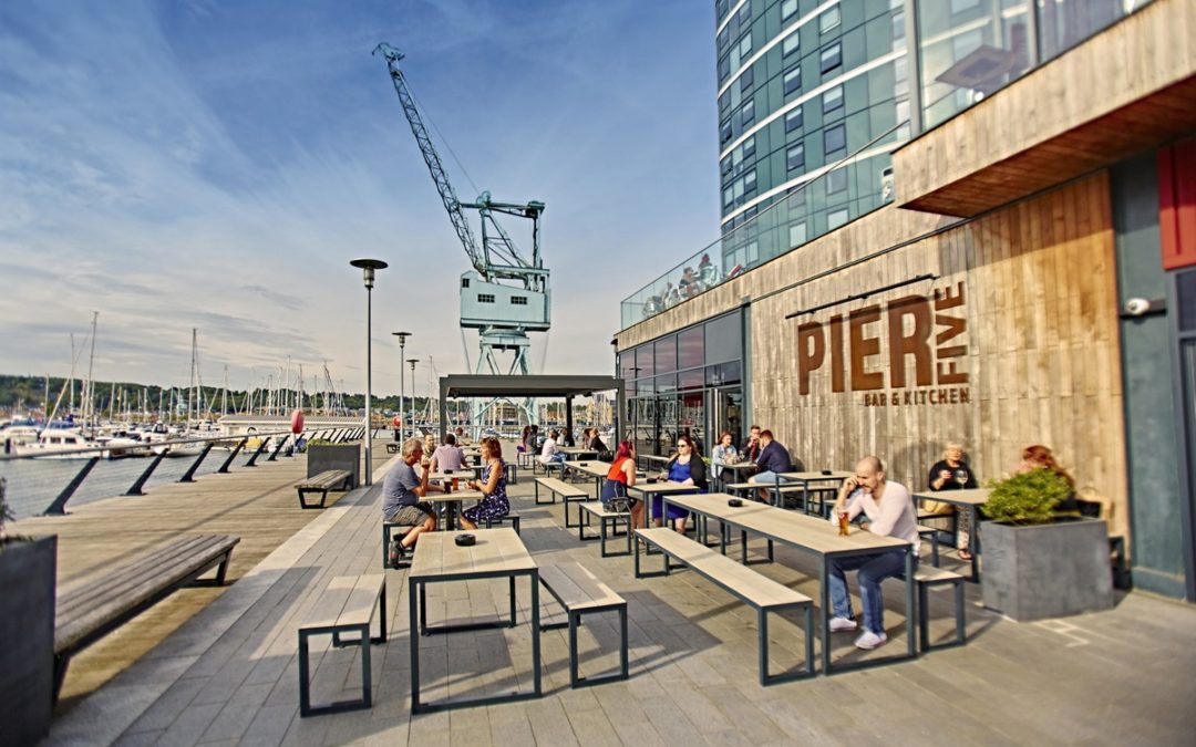pier five bar and kitchen chatham maritime