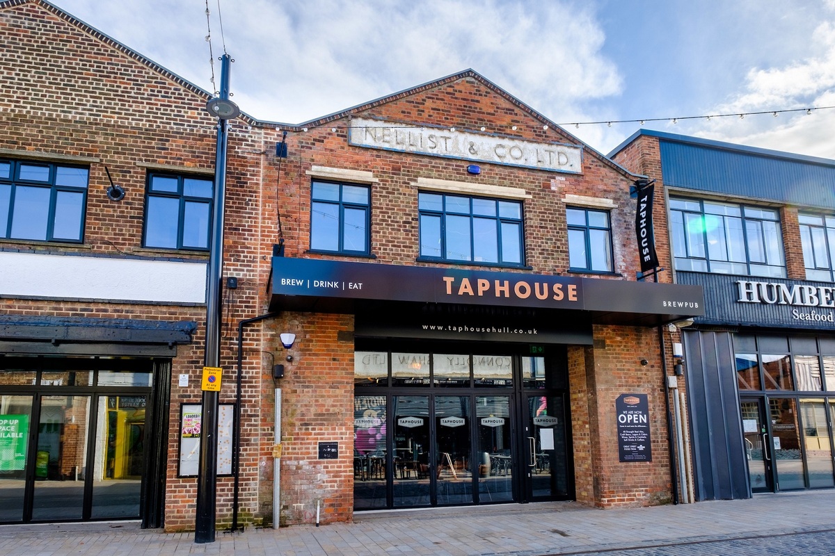 Taphouse Brewpub exterior