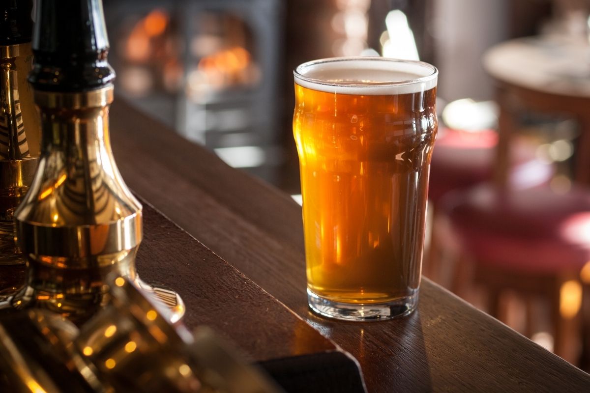 Average pub prices rose 3.3% in 2021 says Christie & Co thumbnail