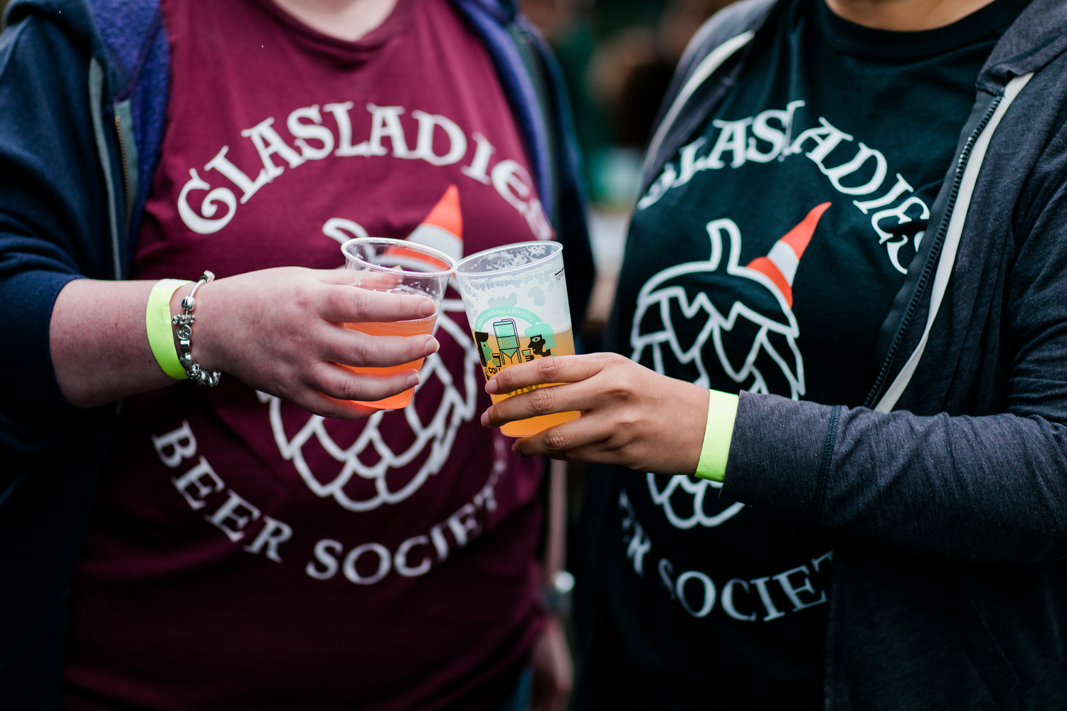 Glasladies’ festival raises cash for city charity thumbnail