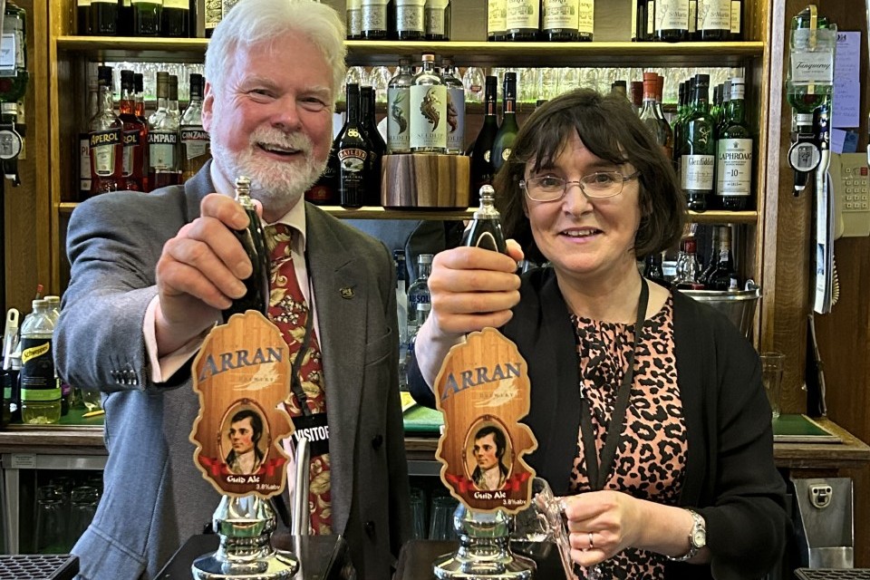 Arran’s Guid Ale is served in the House of Commons thumbnail