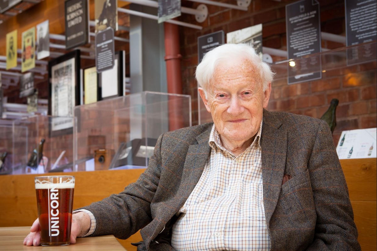 Dennis Robinson, last of the fifth generation to work for brewery thumbnail