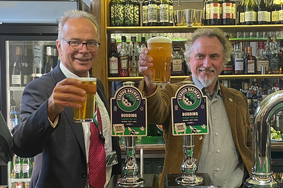 Stroud Brewery’s organic ale is served in Parliament thumbnail