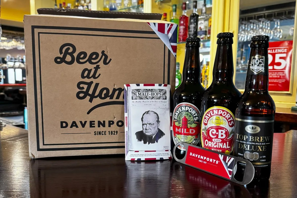 Davenports VE Day