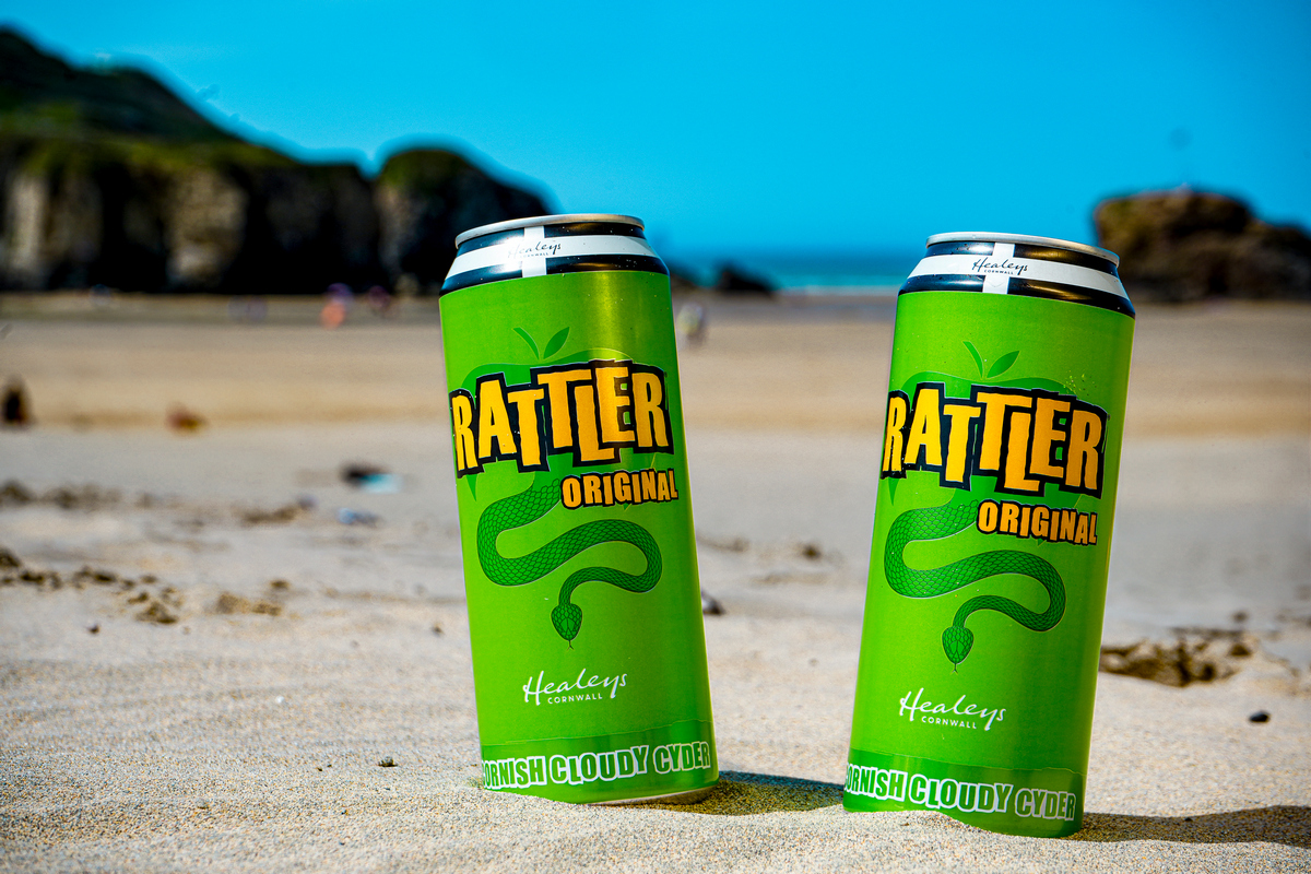 Healeys Rattler cans