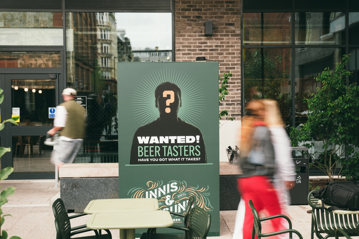 Innis Gunn beer tasters