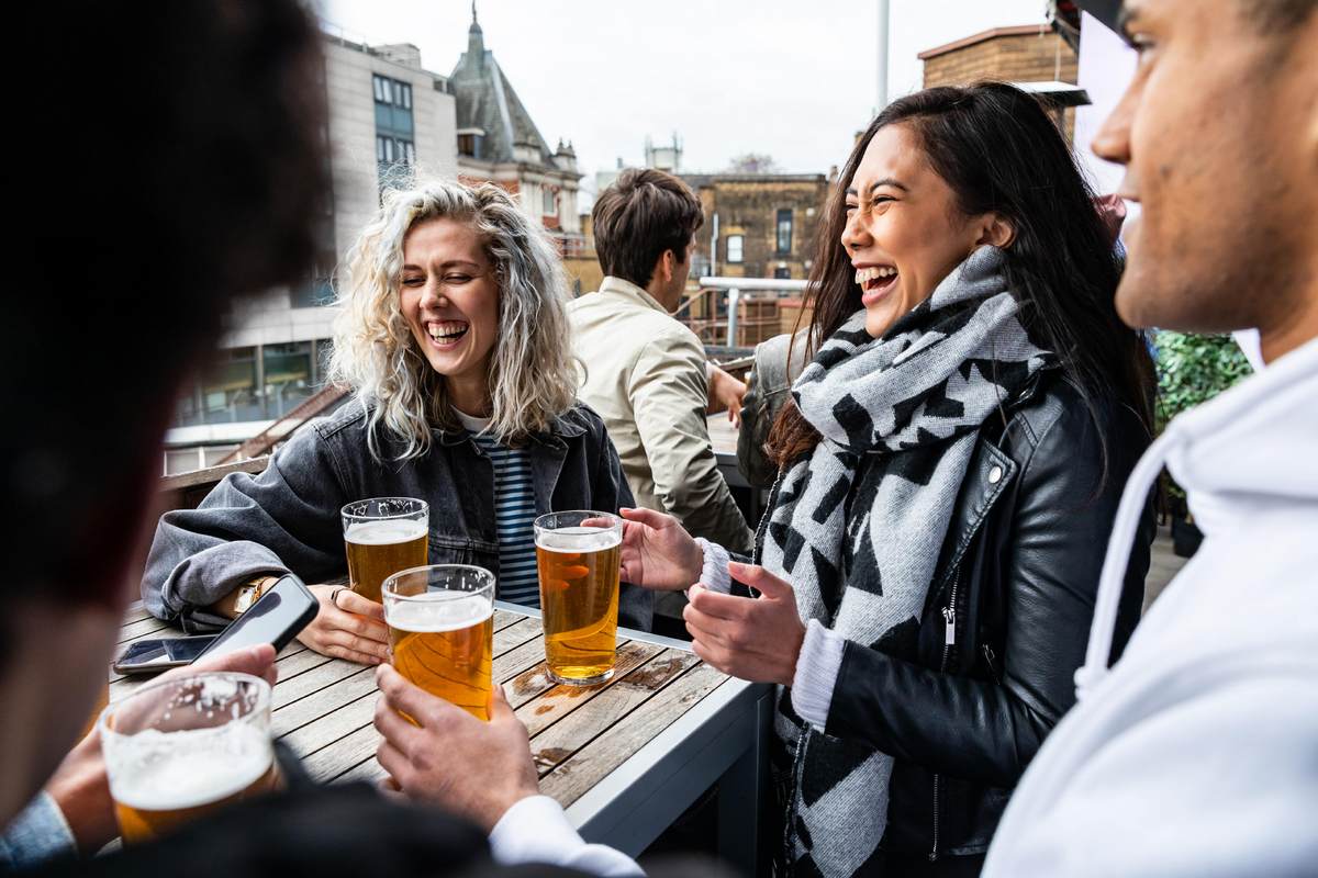 Beer and cider sales hold up in on-trade thumbnail