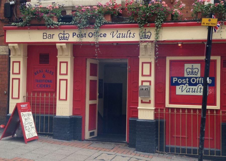 Closing time at the Post Office Vaults thumbnail