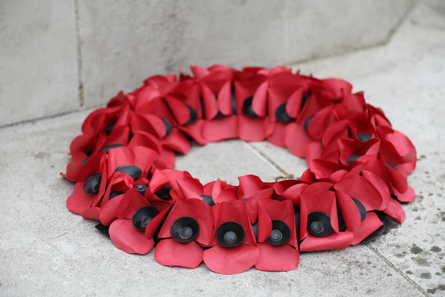 poppy wreath pexels ann h