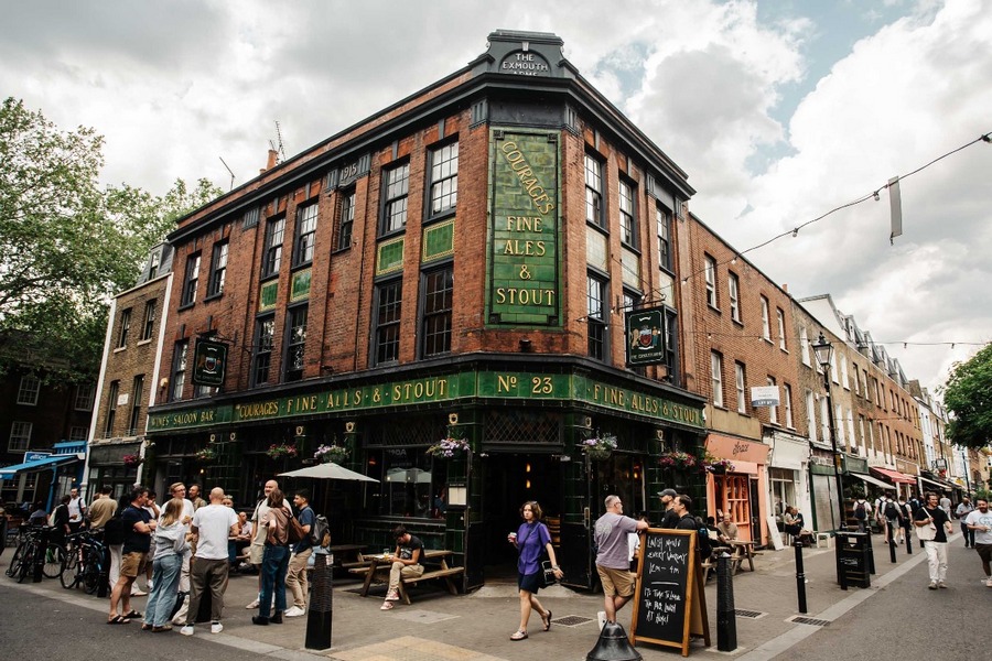 Record profits for London’s Urban Pubs & Bars