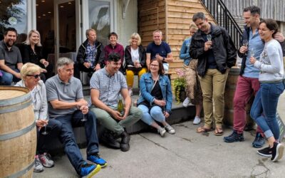 Vibrant Forest partner with tour company