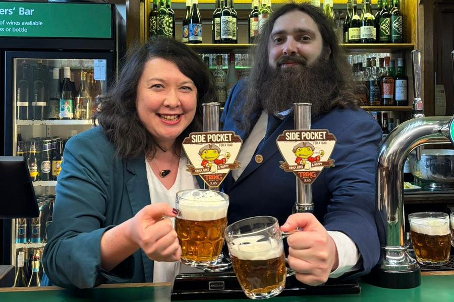 Tring’s ‘Toad’ arrives on the bar in Parliament